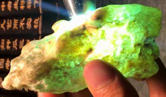 大馬坎小精品翡翠原石鑒賞與會(huì)卡原石圖集