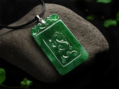 翡翠龍牌 祥瑞之魂，君子之佩